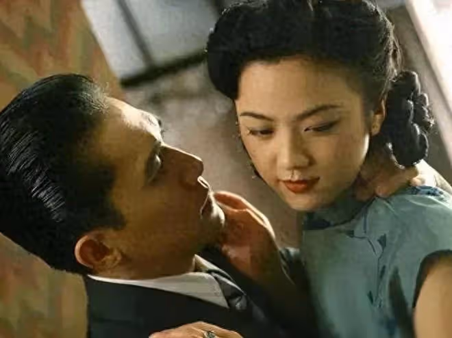 拍攝《色戒》的時候假裝真的做,導演喊停都停不下來?藝術衝擊波