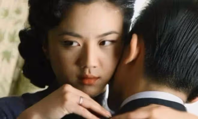 拍攝《色戒》的時候假裝真的做,導演喊停都停不下來?藝術衝擊波