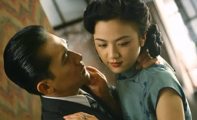 拍攝《色戒》的時候假裝真的做,導演喊停都停不下來?藝術衝擊波