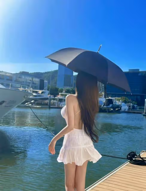黃曉明葉珂秀恩愛,女方婚禮吃席男方發視頻祝福,與楊穎復合無望