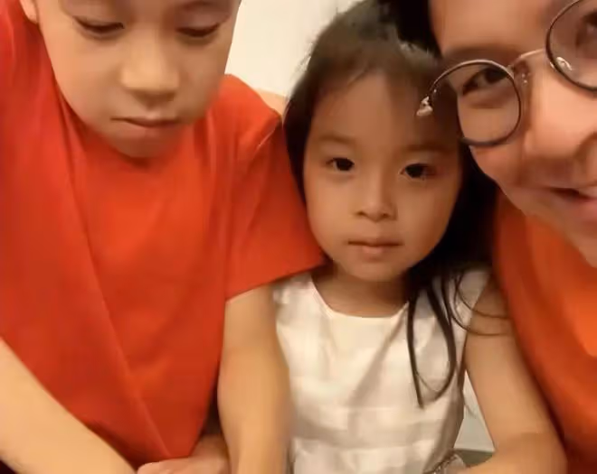 看了郭晶晶3個子女的正臉近照,才知道霍家的基因有多強大