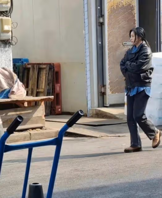 范冰冰風格大變不敢認!化淡妝卻國外拍戲難回巔峰,文藝風卻美爆