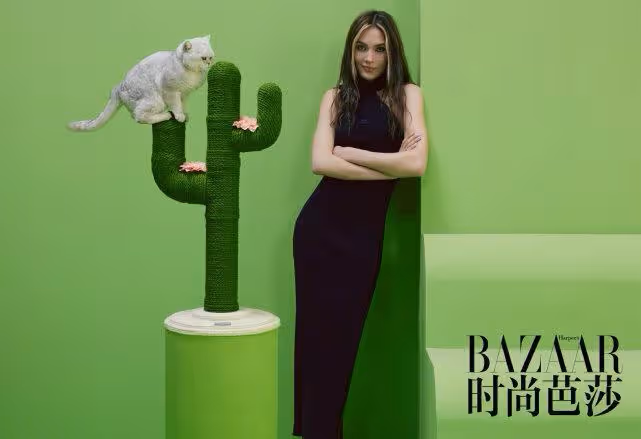 冠軍谷愛凌再拿下頂級大刊!穿黑裙超模身材不能比,硬凹出S曲線