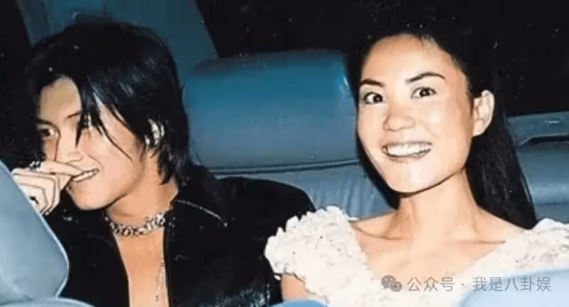 二手玫瑰梁龍自曝與王菲有露水情緣,暗示其腳踏三船,同時劈腿謝霆鋒李亞鵬?