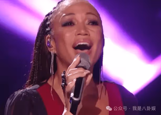 二手玫瑰梁龍自曝與王菲有露水情緣,暗示其腳踏三船,同時劈腿謝霆鋒李亞鵬?