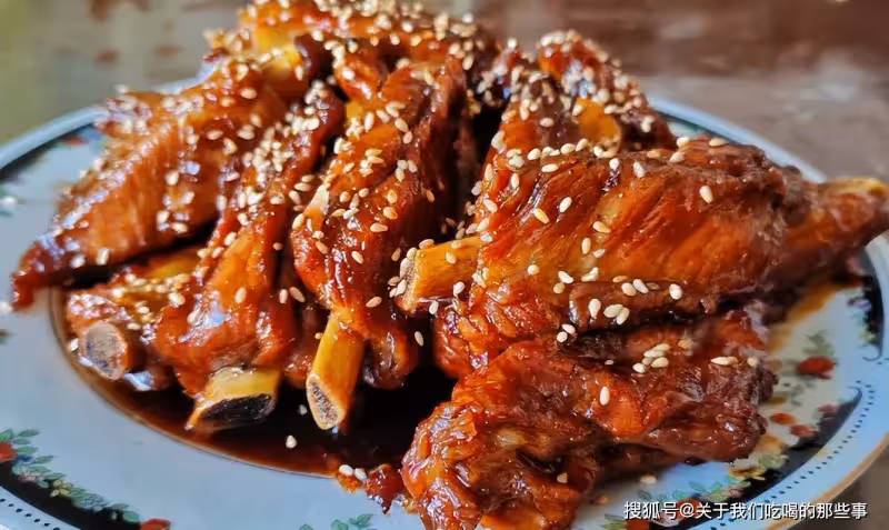 糖醋排骨怎麼做?牢牢記住1234秘訣,排骨色澤紅亮,酸甜可口