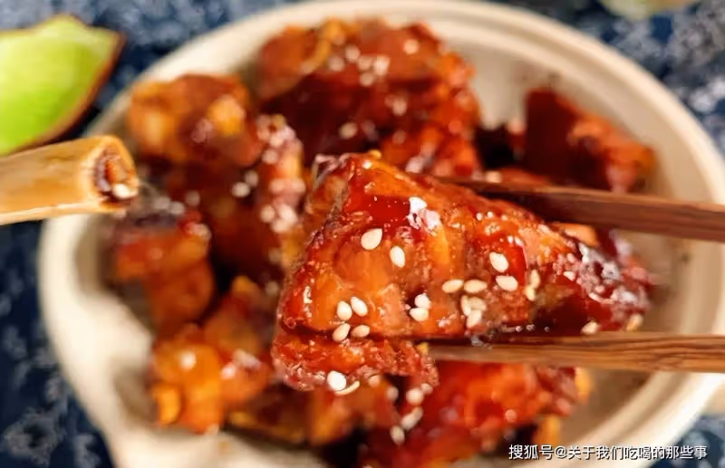 糖醋排骨怎麼做?牢牢記住1234秘訣,排骨色澤紅亮,酸甜可口