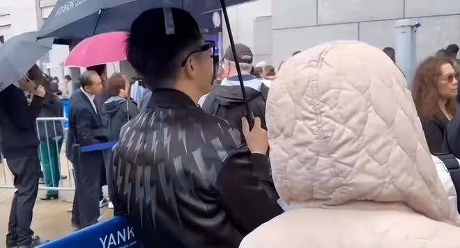 伊能靜庾澄慶沒有合體,庾澄慶站場外,將場內名額給伊能靜陪兒子