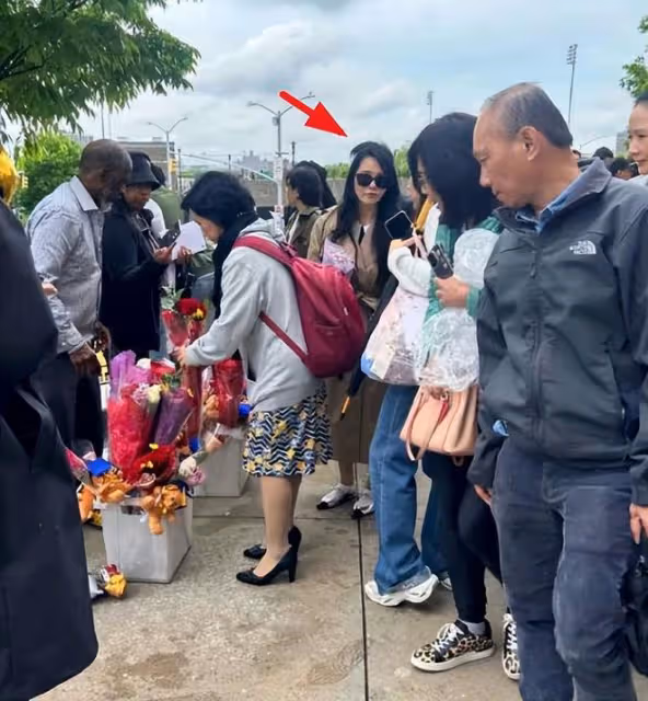 伊能靜庾澄慶沒有合體,庾澄慶站場外,將場內名額給伊能靜陪兒子