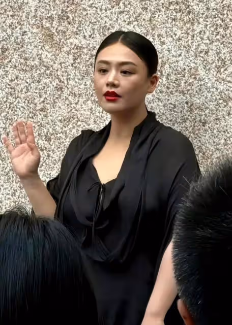 馬思純線下亮相,體態變化引關注,易胖體質挑戰保持身材難度大