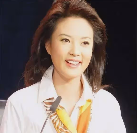 事實證明,毀於謠言的「央視台花」劉芳菲,已走上另一條大道