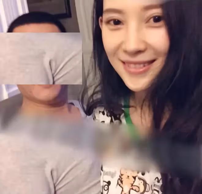 汪峰和新女友牽手逛街,正式公開戀情,兩人十指緊扣很恩愛