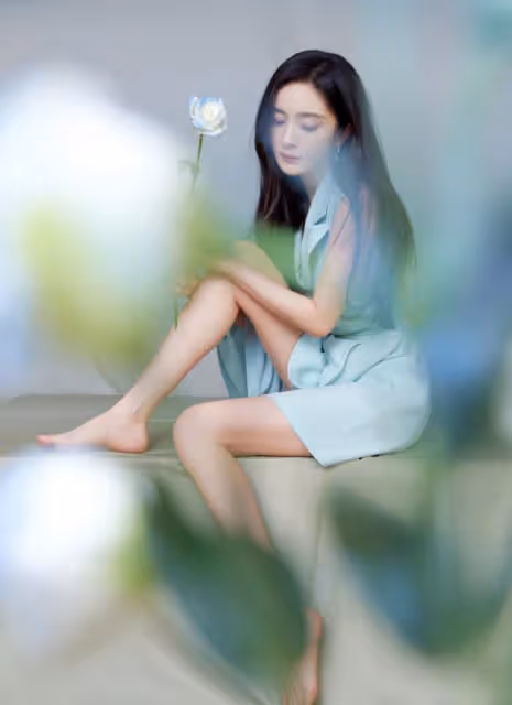 被楊冪「國風」造型美到啦！穿西裝裙演繹女俠范，氣質徹底開了掛