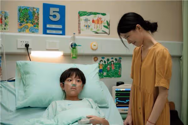 文詠珊絲毫不輸baby!素顏出鏡顏值照樣出眾,穿著簡單又不失高級