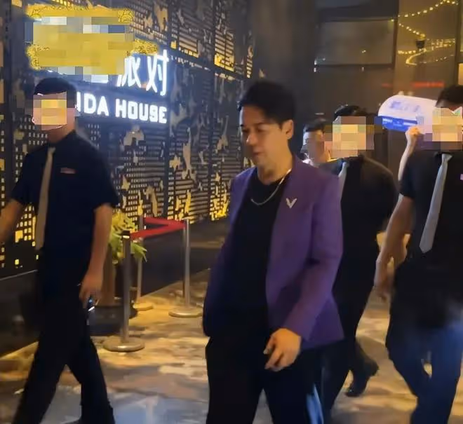 59歲前TVB男星內地登台被指耍大牌,強調沒這回事:我沒有黑臉