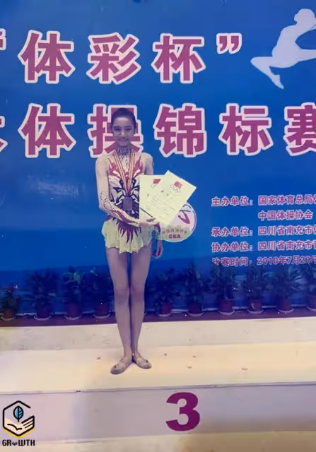 29歲TVB小花公開唯美婚照！入行3年就獲力捧，竟是國家一級運動員！