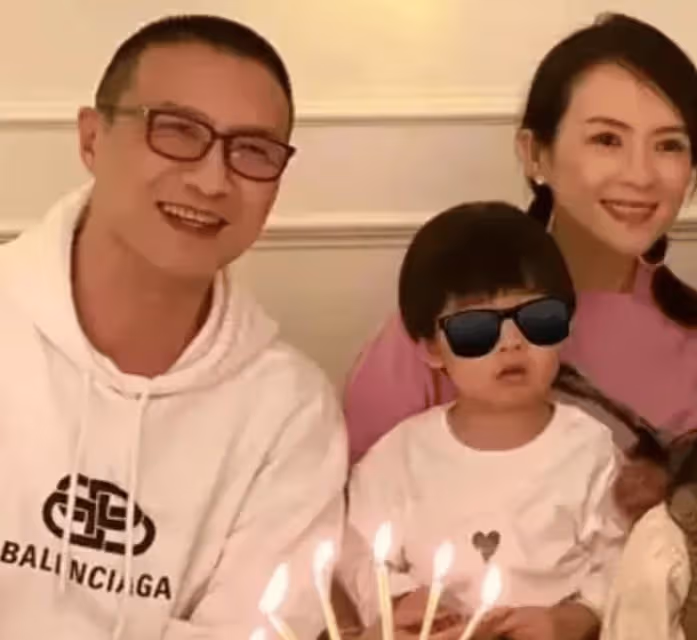 汪峰曝有個26歲的兒子，網友：他有私生子不奇怪，前妻就有四個！