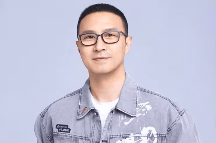 森林北舊照曝光，與前夫合影甜蜜，是華晨宇迷妹，與汪峰雙雙沉默