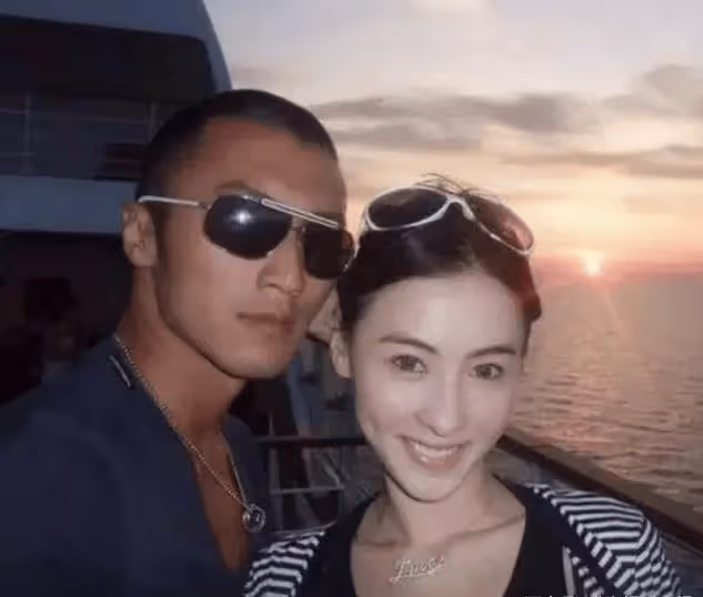 陳冠希不再背鍋,曝出張柏芝與謝霆鋒離婚真相,他真的被冤枉了?
