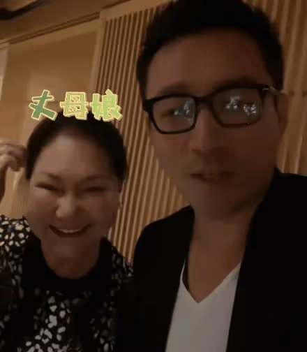 大S疑被邊緣化!小S成為家族代言人,具俊曄被丈母娘嫌棄到不敢露面