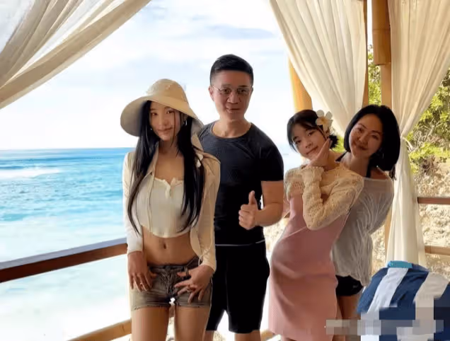 大S疑被邊緣化!小S成為家族代言人,具俊曄被丈母娘嫌棄到不敢露面