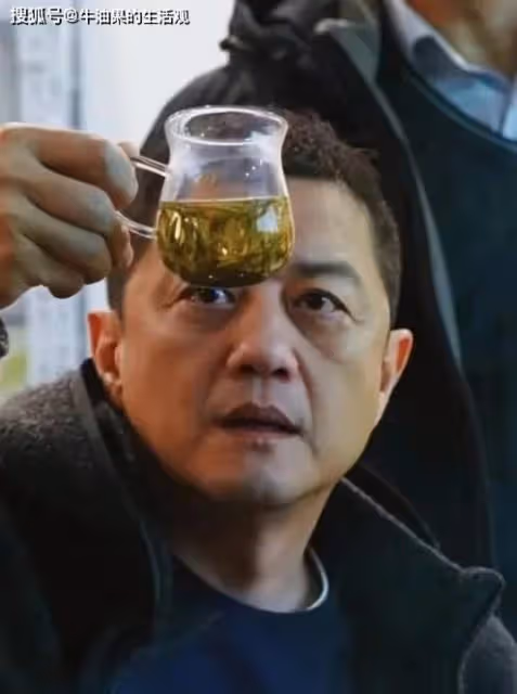 李亞鵬拖欠工資衝上熱搜,海哈金喜住別墅炫富,私密聊天記錄曝光