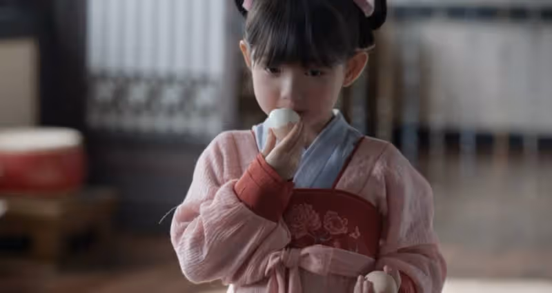 《慶餘年2》首播大爆,躲過多位高顏值美女,卻被高露的女兒驚艷了
