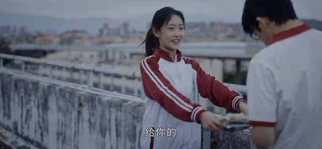 《新生》看了原著才知道,何珊對費可從未動心