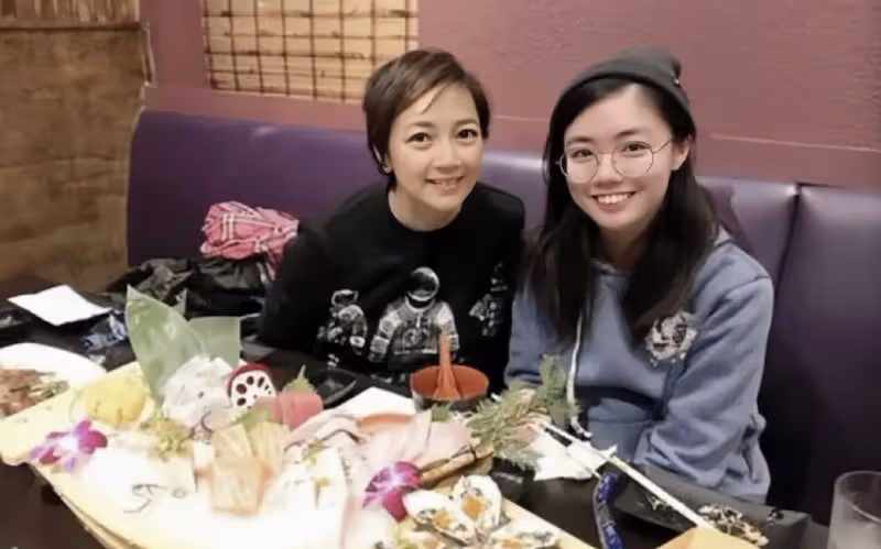 香港女星楊婉儀移居美國,老公生意失敗破產,傳兩人已低調離婚