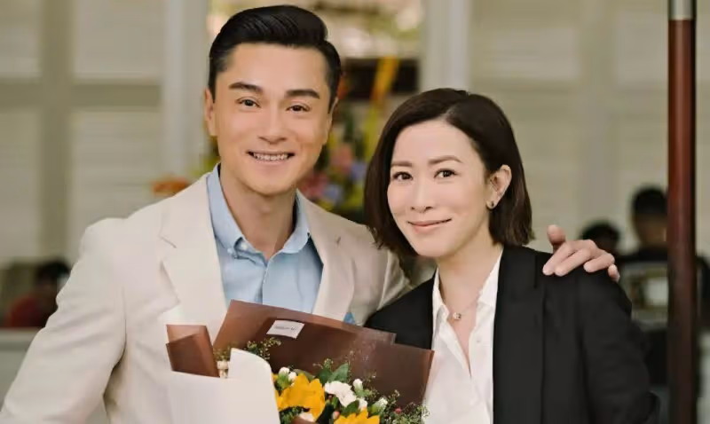 大製作豪門商戰港劇最近播出,預約數突破百萬,演員陣容豪華全是熟臉