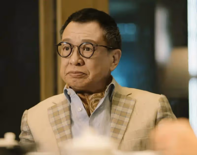 大製作豪門商戰港劇最近播出,預約數突破百萬,演員陣容豪華全是熟臉