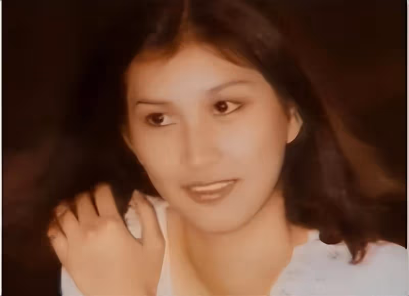 余綺霞被稱為最悲慘港姐,劇中與翁美玲都為情而死,現實卻更殘酷