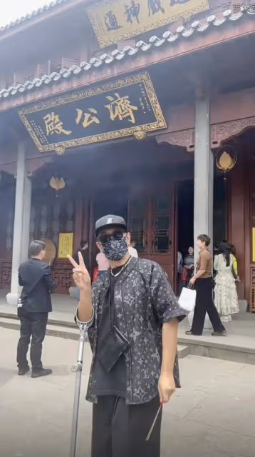 TVB前當家小生回流香港,變賣二手奢侈品,手錶價值高達46萬