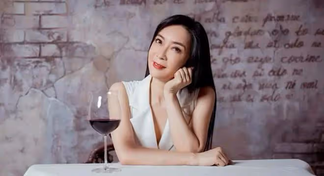 56歲艷星驚傳直腸癌擴散,便秘脹氣至少20年,曾嫁10億內衣大王