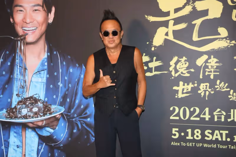 杜德偉不藏了　「孿生哥哥」竟是超大咖香港影帝