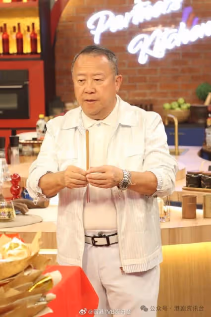 方力申再次拍飲食節目好有口福!黃翠如爆老公會煮酸菜魚曬手藝