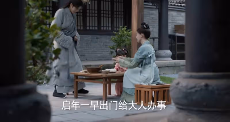 當41歲高露和36歲毛曉彤同框,皮相美和骨相美的區別一目了然