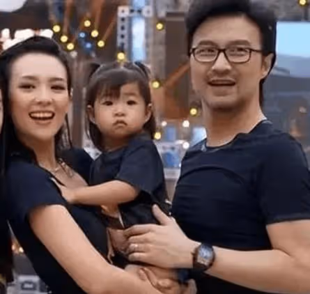 汪峰沒給前妻章子怡一個婚禮！離婚後上演父女戀，帶女友見父母！