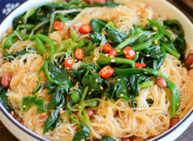 菠菜粉絲涼拌菜怎麼做好吃?教你一招,口感豐富,色香味俱全