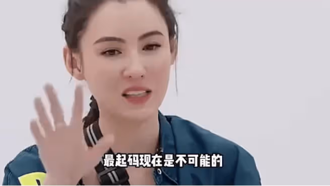 輸慘了！張柏芝痛哭抽搐崩潰，三胎生父突然性情大變，帶走三胎收回住宅？
