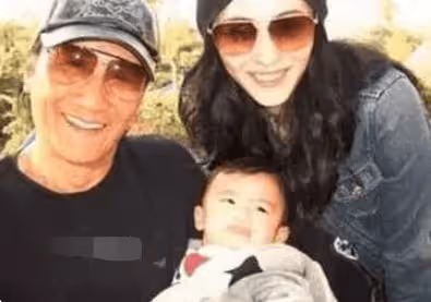 張柏芝要給孩子改姓,謝賢回應惹怒謝霆鋒