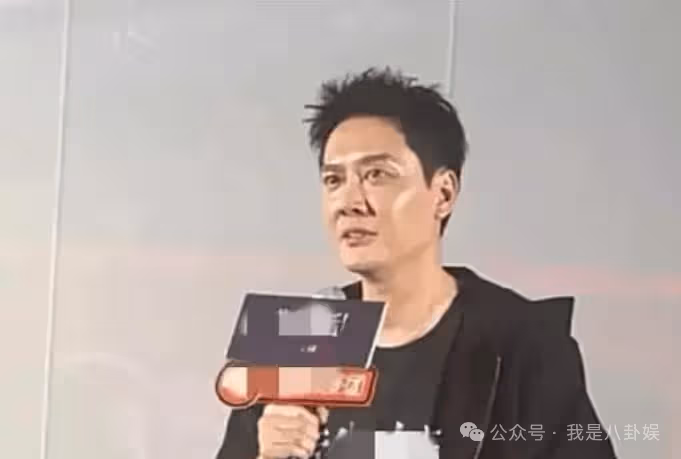 馮紹峰曝單親生活!離婚3年5歲兒子成精神支柱,紅著眼眶深情表白