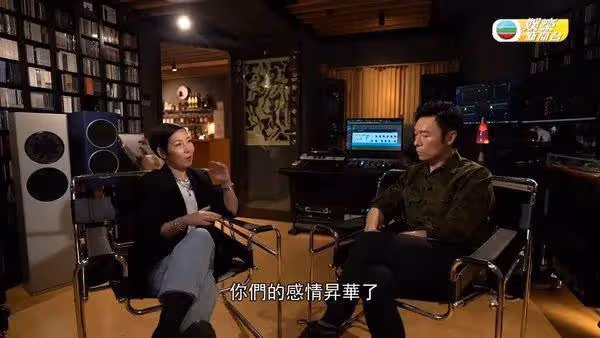 56歲知名歌手曾因偷食事件自我封閉三年,感激太太以愛寬恕錯失