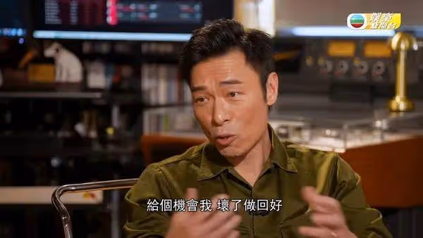 56歲知名歌手曾因偷食事件自我封閉三年,感激太太以愛寬恕錯失