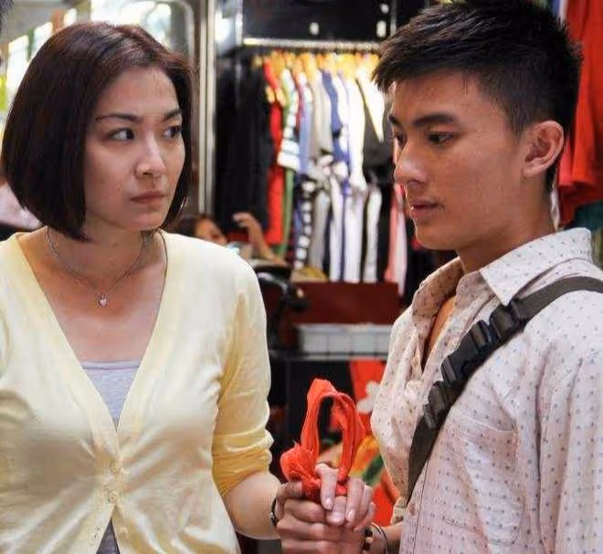 老公孝敬公婆1萬岳父母1千,妻反抗老公怒:有本事自己賺錢孝敬