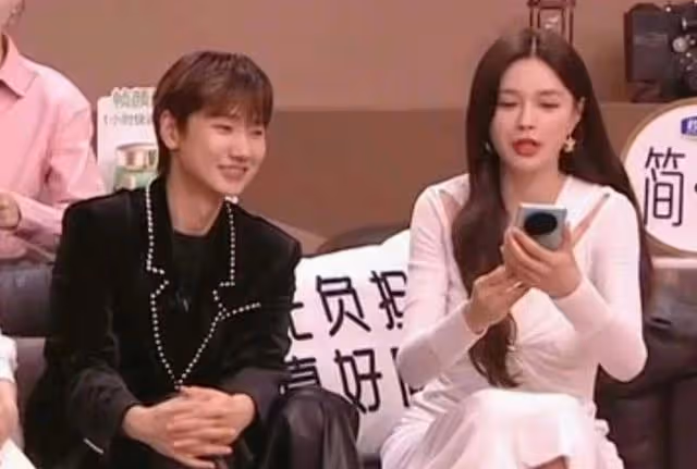 《歌手》汪蘇瀧難聽熱搜反應直播見證!熱搜詞火速被換遭嘲輸不起