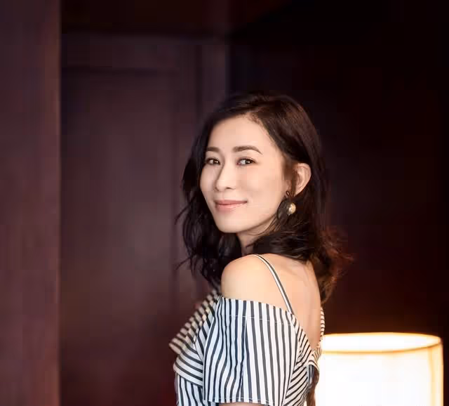 好傢夥！佘詩曼新劇剛開播就被一星刷屏，觀眾的差評理由出奇一致