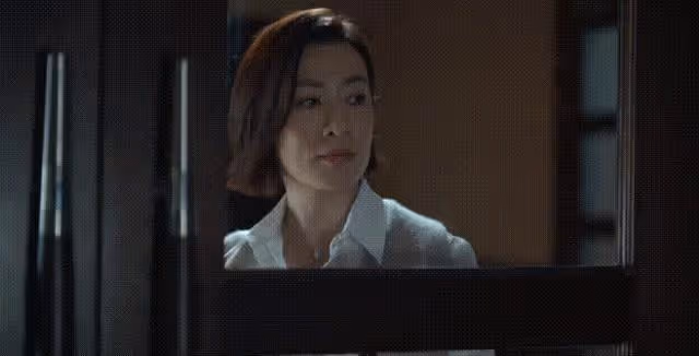 好傢夥！佘詩曼新劇剛開播就被一星刷屏，觀眾的差評理由出奇一致