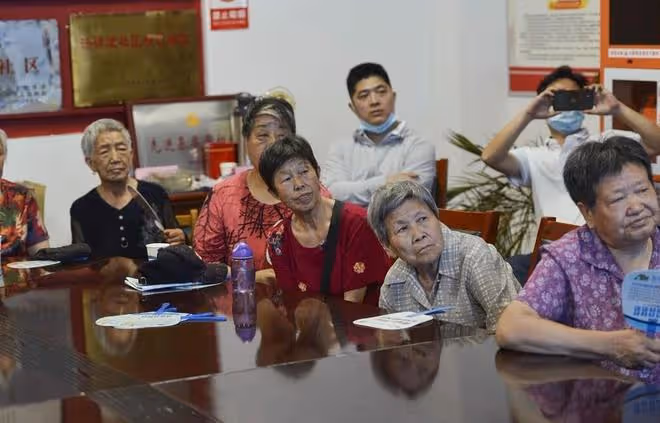 三位老人告訴你:退休後,這3種地方不能常去,容易影響晚年生活