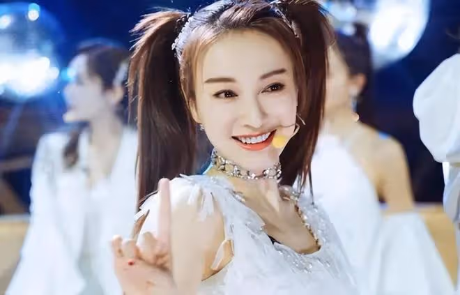 39歲的吳昕5次拒絕杜海濤表白，至今未婚：過了30歲，我不著急了
